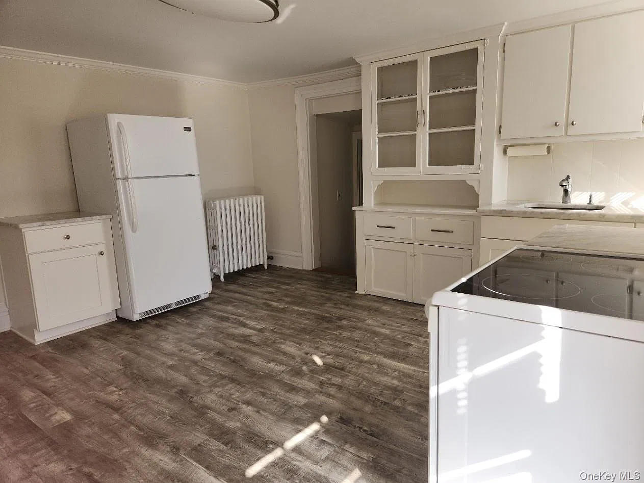 1 bed, 1.0 bath, 750 sqft, $1,800 — Photo 4