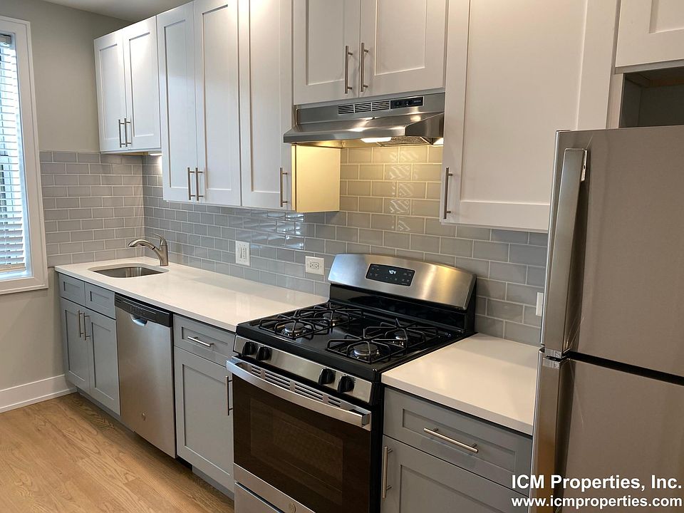 1st image of 1923 W Winona St #1