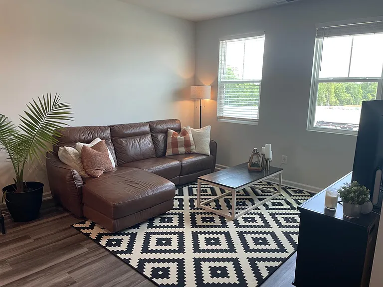 6303 Perry Creek Rd — Photo 3