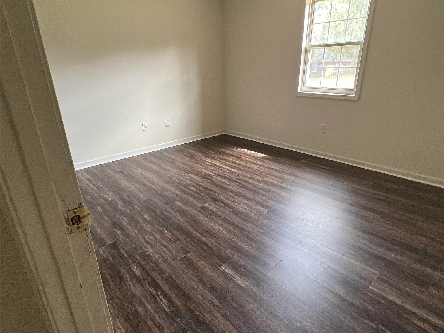 2 bed, 2.0 bath, 1200 sqft, $975 — Photo 3