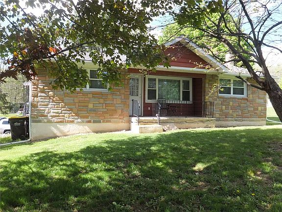 2nd image of 2232 Whitehead Rd