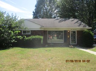 831 N Esplanade St, Mount Clemens, MI 48043