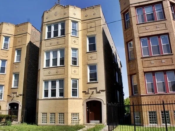 2225 S Ridgeway Ave APT 1, Chicago, IL 60623
