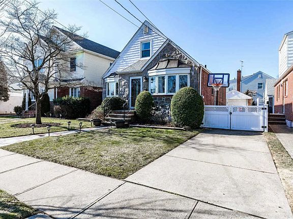 2nd image of 515 Terrace Blvd