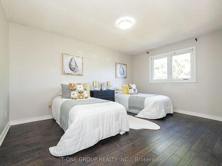 382 Elgin Mills Rd W — Photo 36