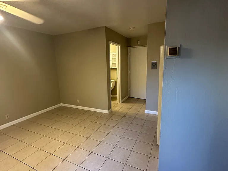 2533 Hillegass Ave #106 — Photo 1