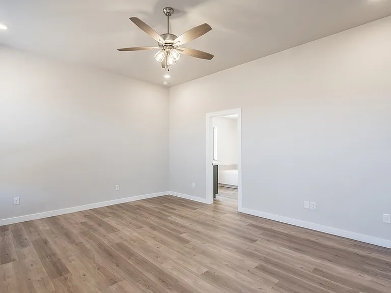 5905 Settler Ave — Photo 30