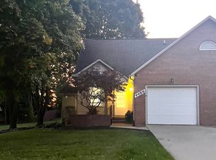 4486 Springbrook Dr, Swartz Creek, MI 48473