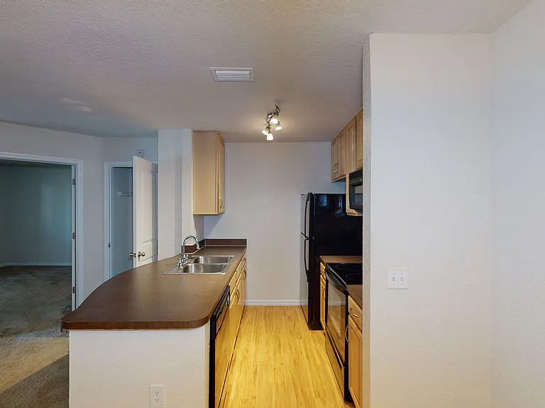 The Breyley Apartments — Photo 67