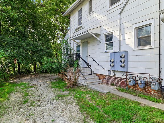 5th image of 1438 33rd St