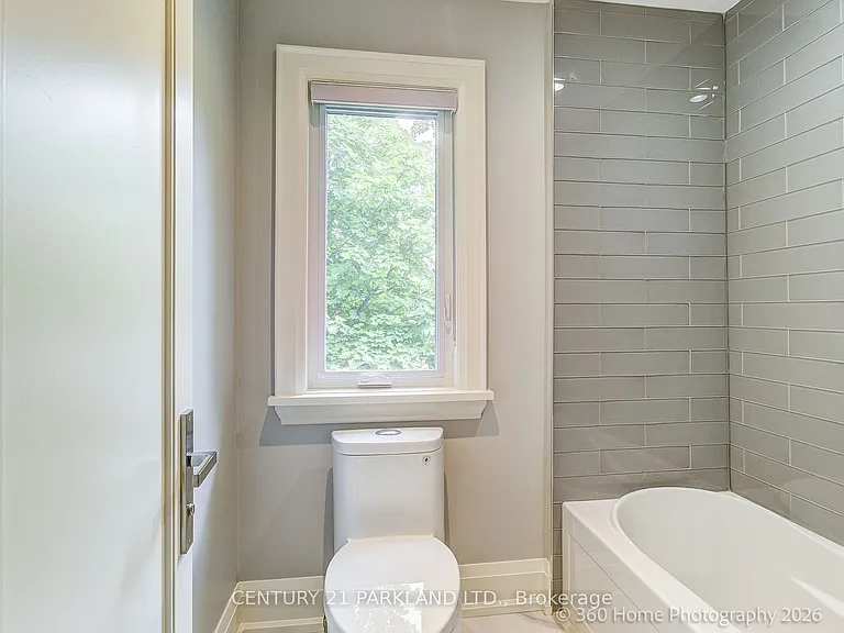 141 Churchill Ave — Photo 28