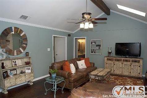 4th image of 2200 Blueberry Hill St