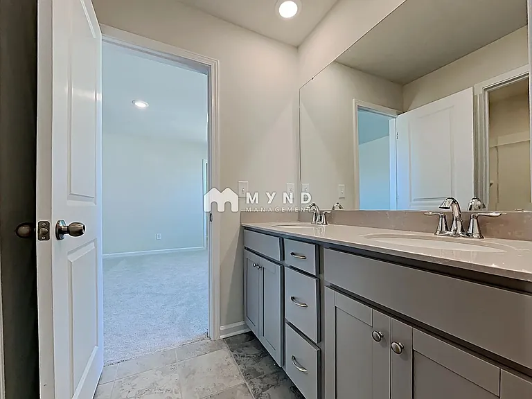 15100 Moulin Court Dr — Photo 16