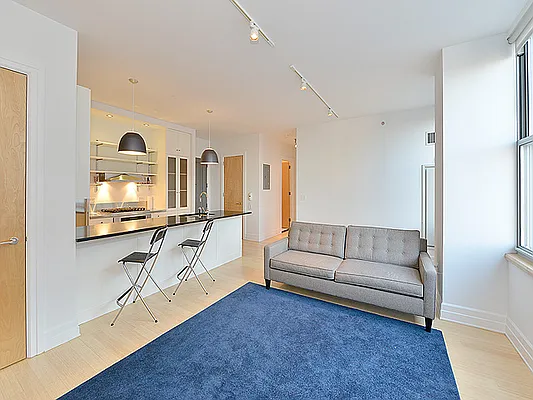 Rented by Cooper & Cooper Real Estate | media 18