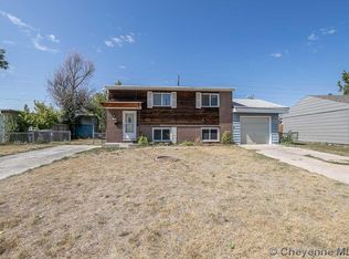 914 Baldwin Dr, Cheyenne, WY 82001