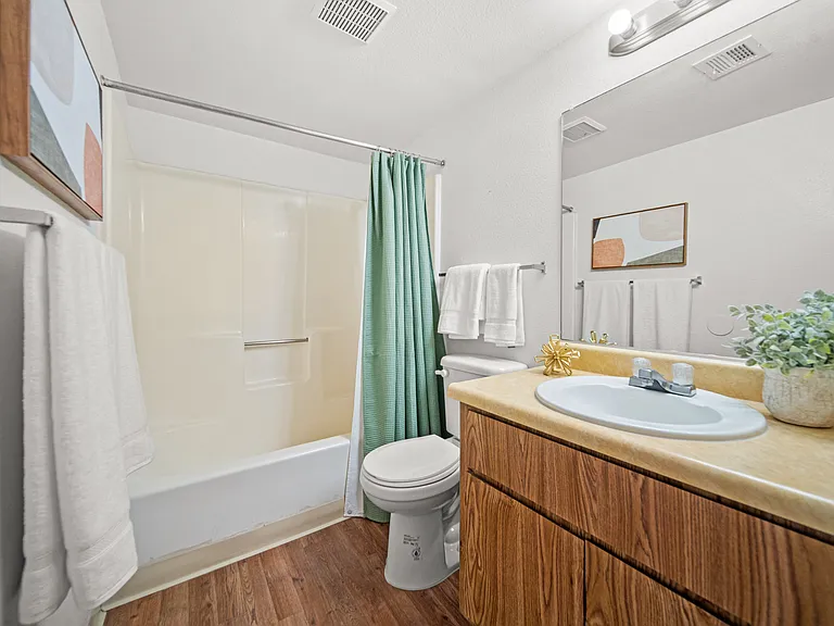 Pine View Village Apartments — Photo 8
