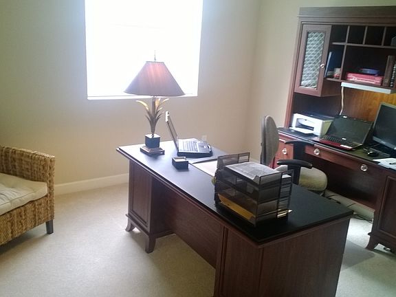 4th image of 1720 Piedmont Pl