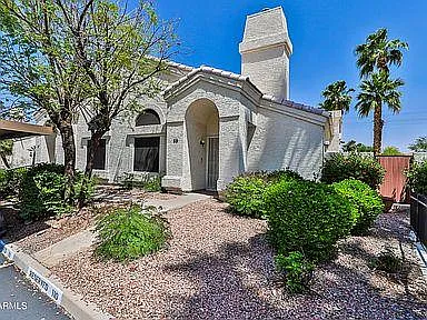 2100 W Lemon Tree Pl #39 — Photo 1