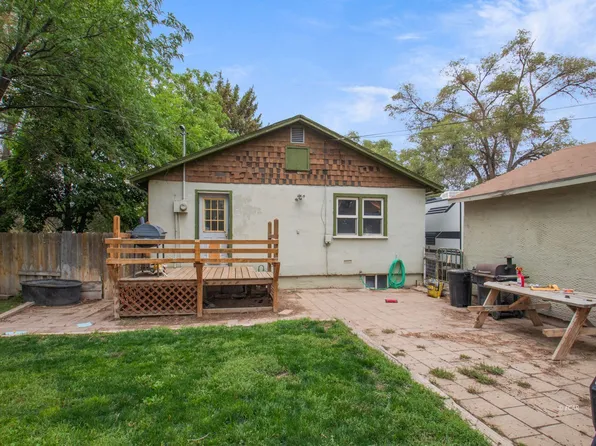 570 S 5th St, Elko, NV 89801