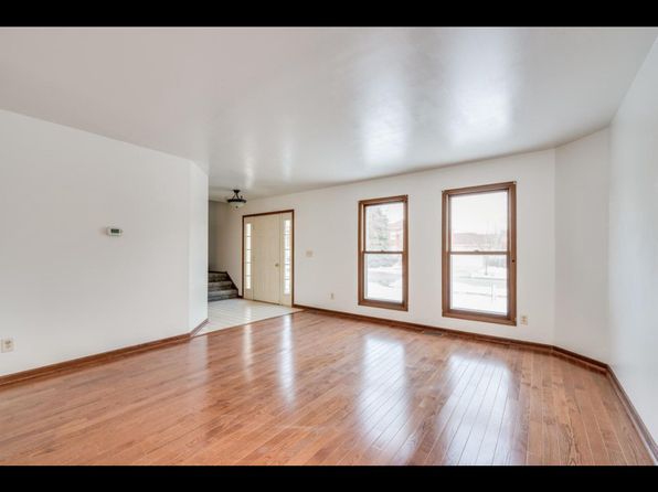 9211 74th Pl
