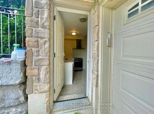 5 Geranium Ct, Toronto, ON M2M 0A2