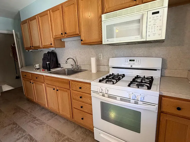 831 Bosley Ave — Photo 5