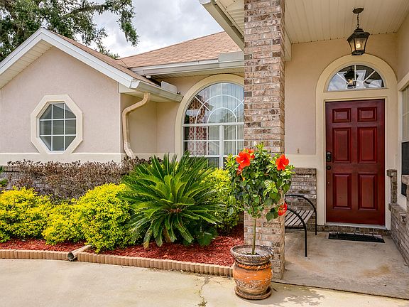 2nd image of 2964 Majestic Oaks Ln