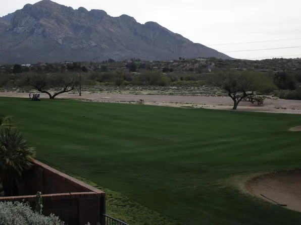 10021 N Pitching Wedge Ln, Oro Valley, AZ 85737