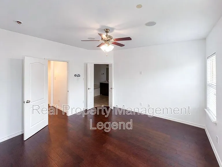 5729 Knox Dr — Photo 29