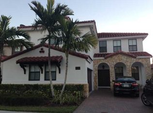 9960 NW 10th Ter, Miami, FL 33172