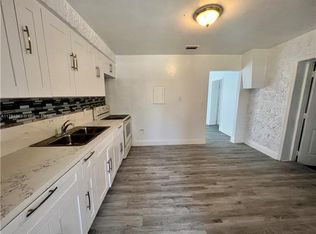 1801 NW 87th St, Miami, FL 33147