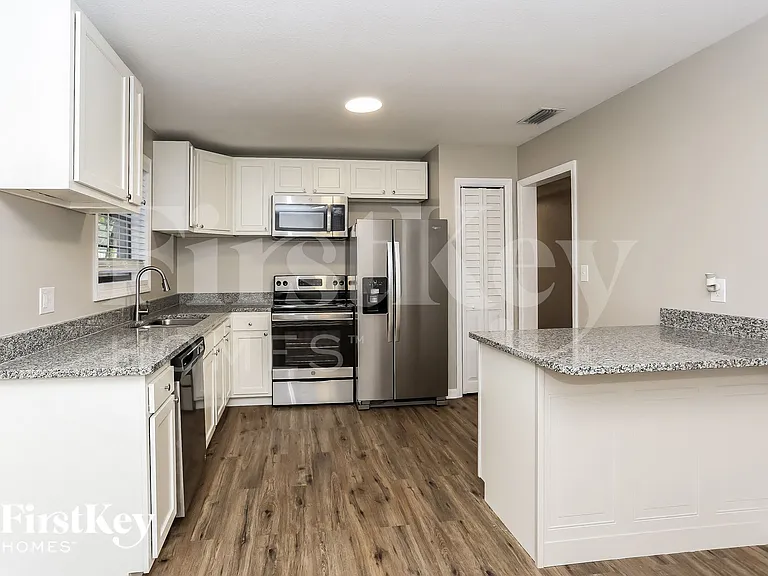 2853 Oakcove Ln — Photo 6