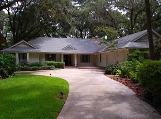 81 Sea Marsh Rd, Fernandina Beach, FL 32034