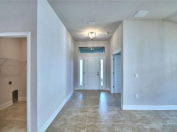 2nd image of 407 Lake Vista Dr