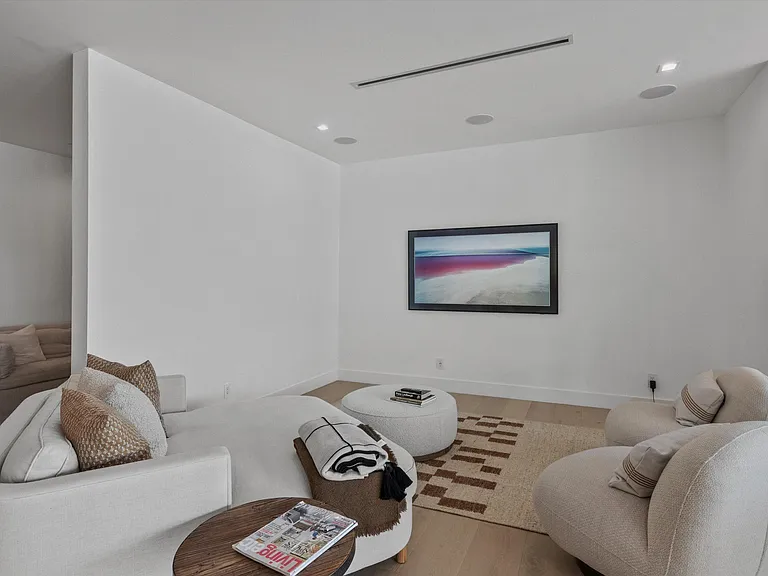 11685 Maidstone Dr — Photo 14