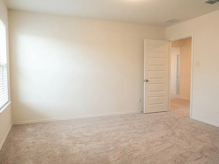 4653 Alfano Loop — Photo 29