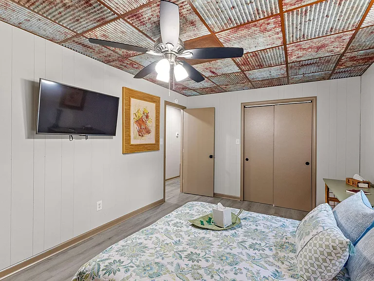 137 Odith Rd — Photo 34