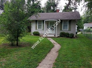 1235 SW Jewell Ave, Topeka, KS 66604