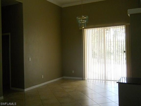 5th image of 512 James Ave