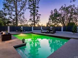 4796 Poe Ave, Woodland Hills, CA 91364