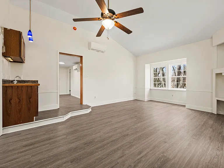 9432 Lyons Mill Rd — Photo 24