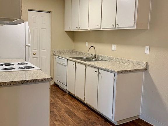 3rd image of 8065 Sunrise East Way APT 99