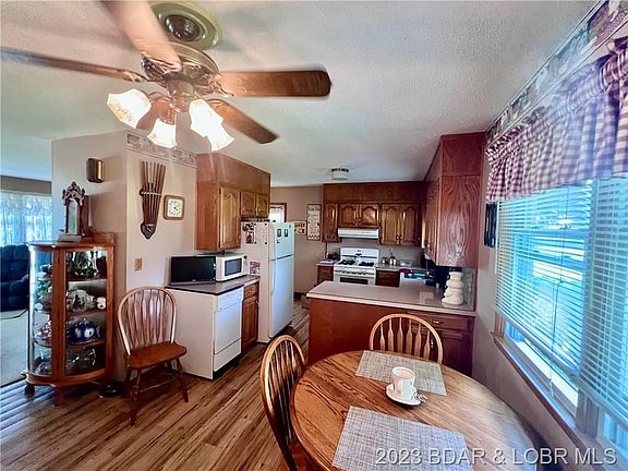 5th image of 101 Moreau Dr
