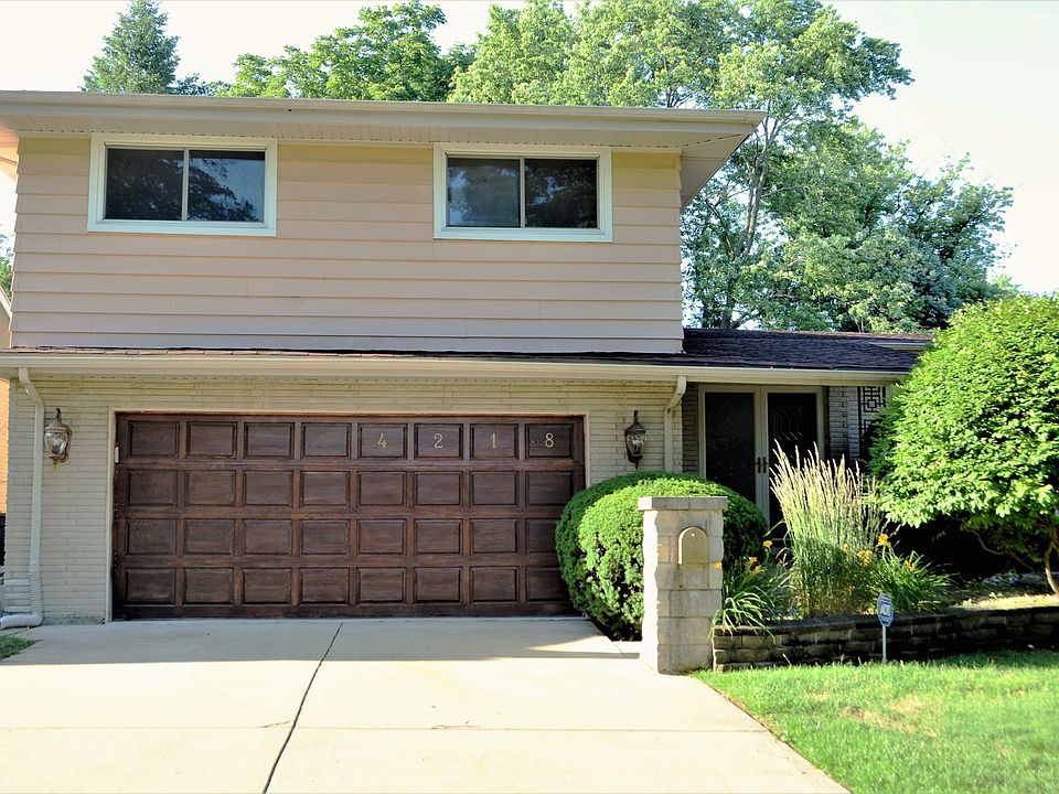 1st image of 4218 Oakwood Ln