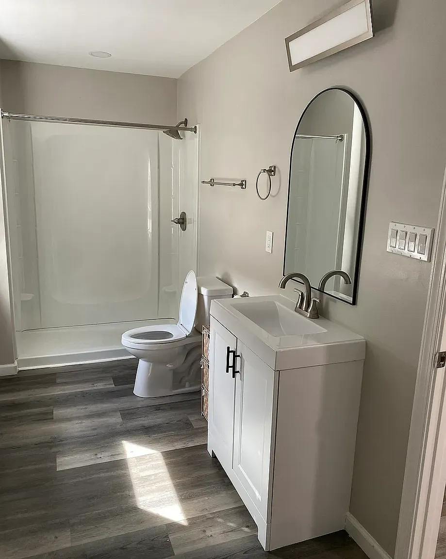 3 bed, 1.5 bath, 1400 sqft, $1,700 — Photo 3