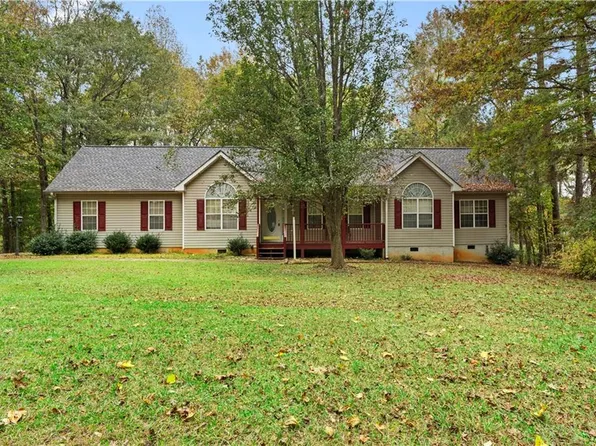 211 Carl Parker Rd, Hampton, GA 30228