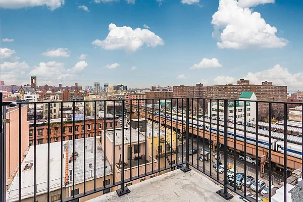 Rented by Living New York | media 16