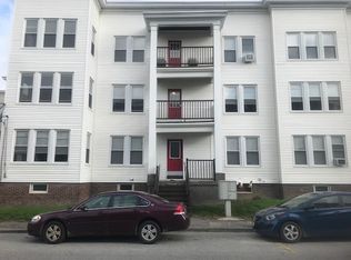 106 Walnut St APT 4, Lewiston, ME 04240