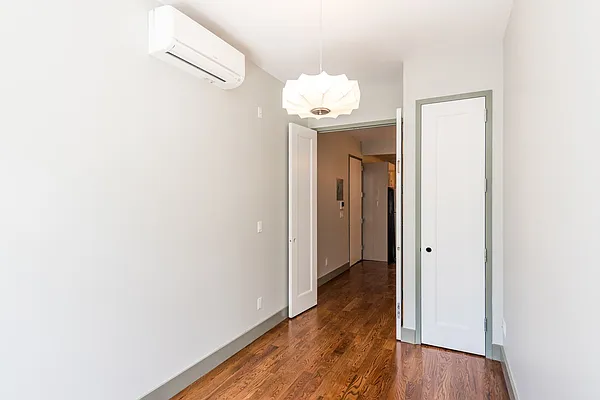 Rented by Nooklyn NYC LLC | media 12