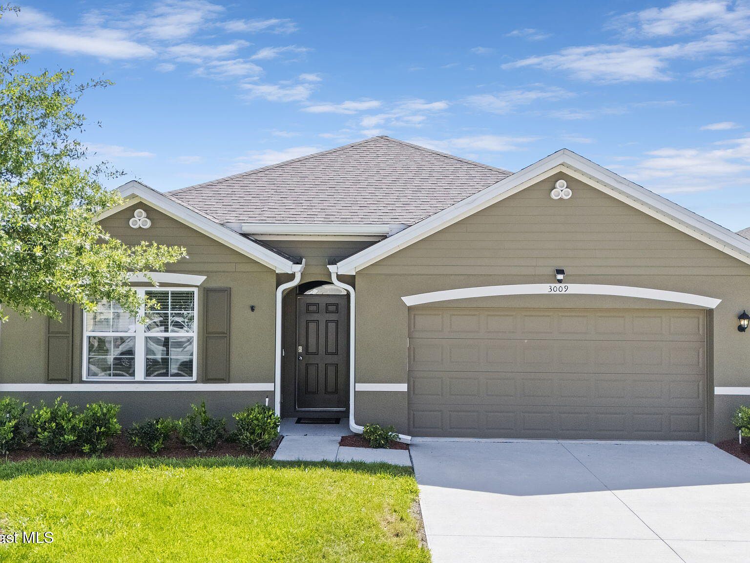 3009 Burrowing Owl Dr